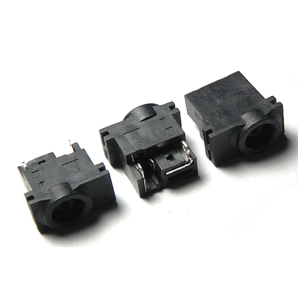 By Samsung Q320 R520 N140 NP-N140 NP-R518 NP-R519 R518 R519 R467 R468 R469 R470 R479 R463 DC JACK DC108 at pcspare.com — Global Laptop Parts Center